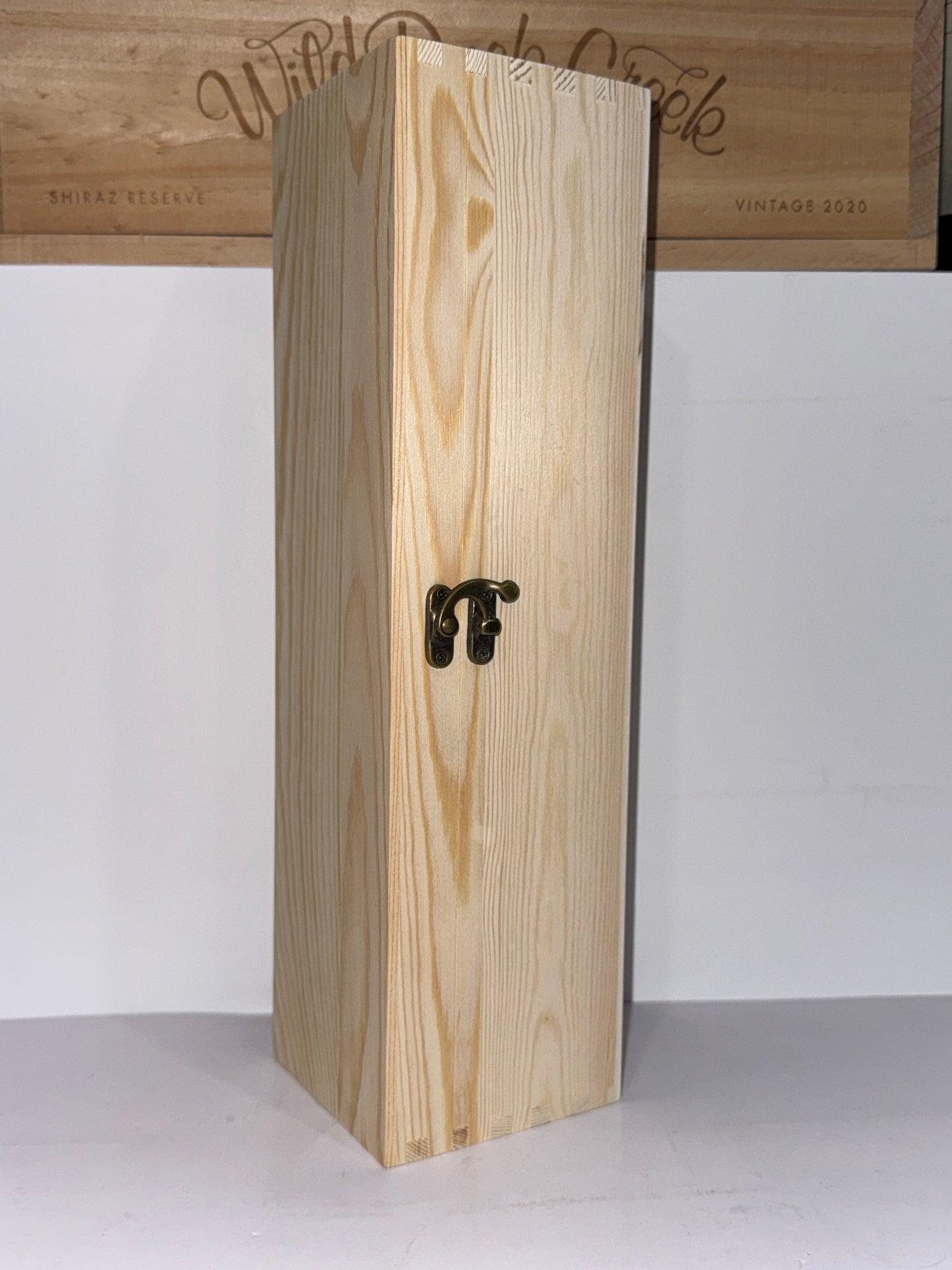 Bar Station Pine Wooden Gift Box 750ml